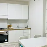 Apartment La Finestra Sul
